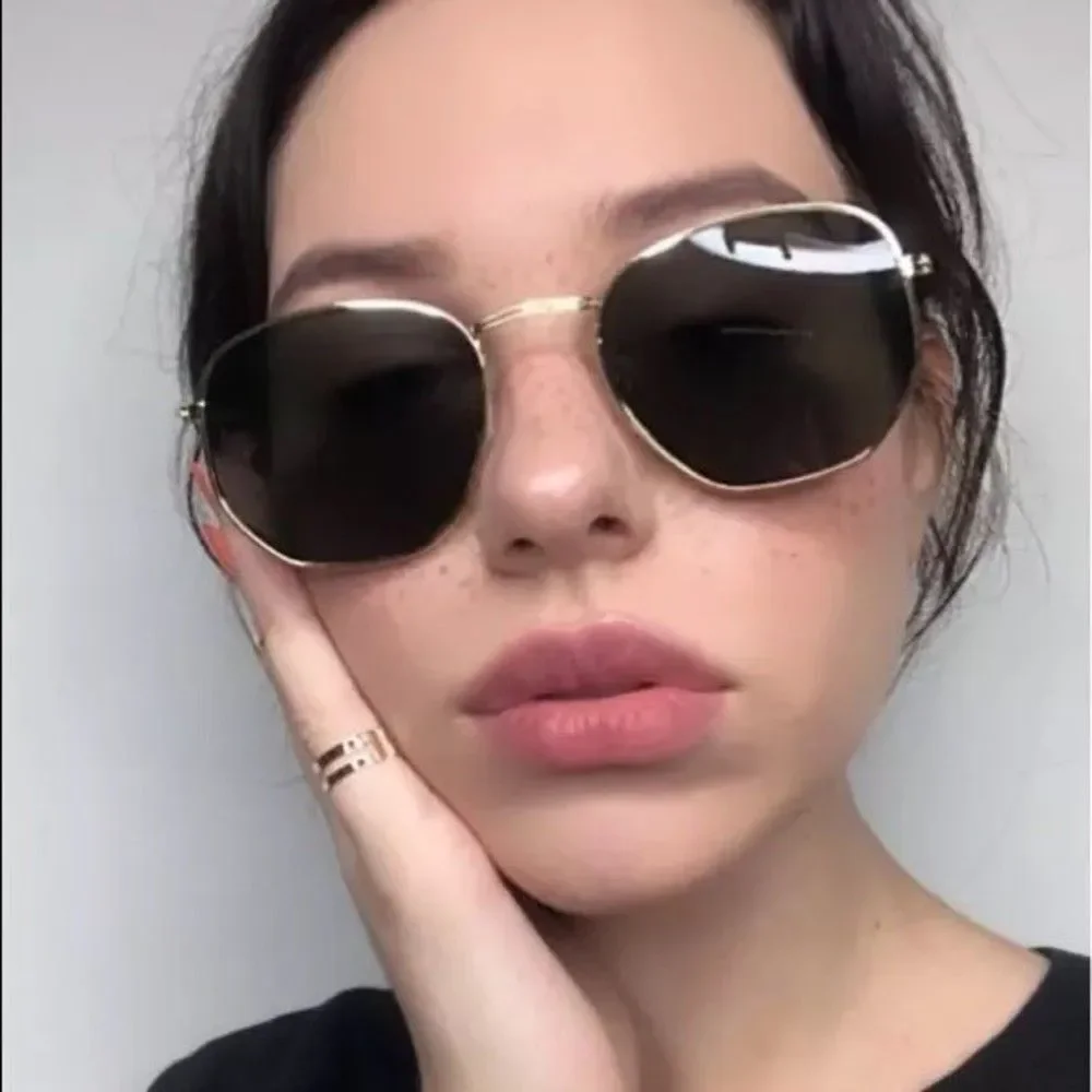Unisex Retro Gold Frame Sunglasses